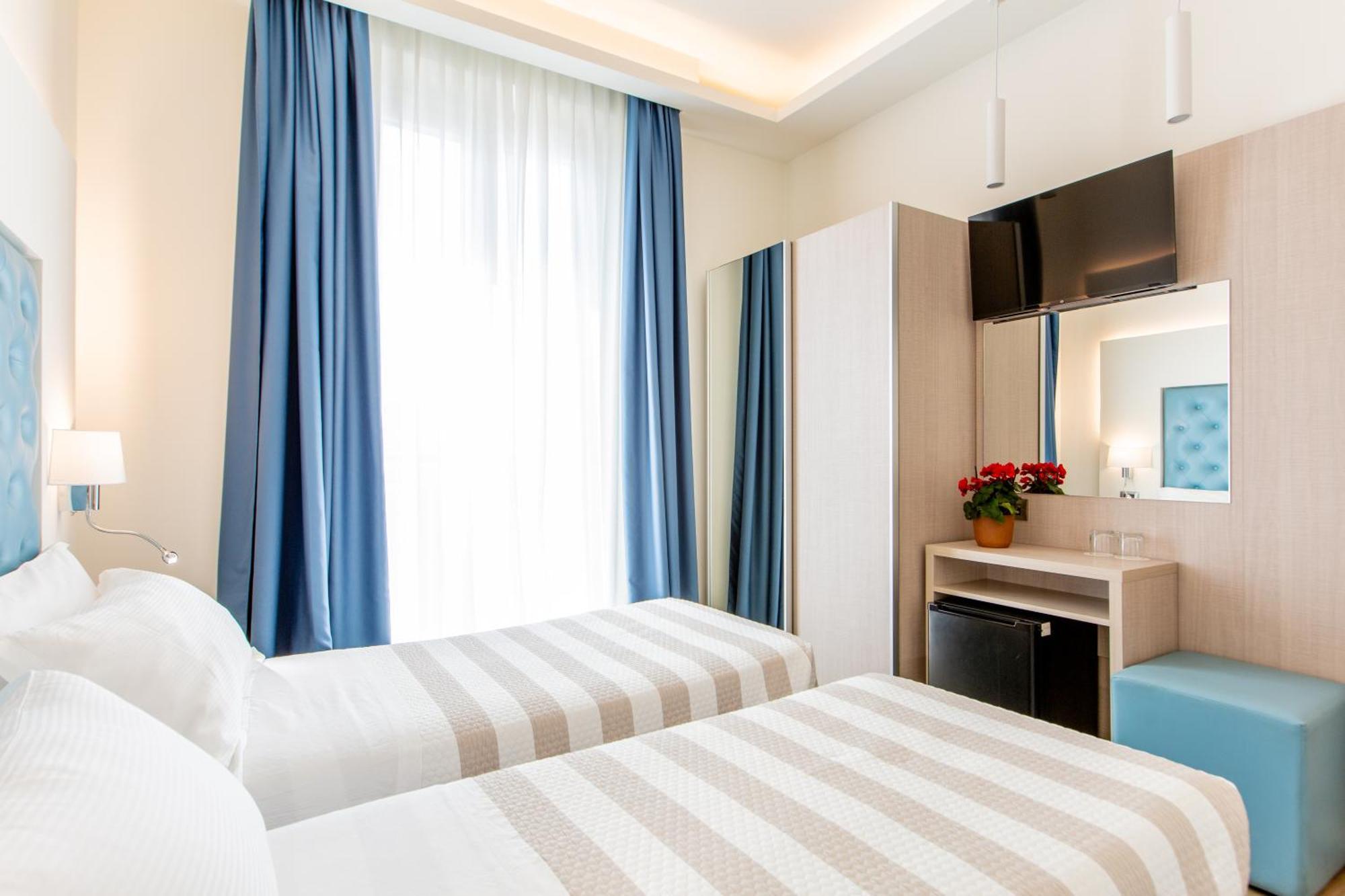 Hotel Italia Rimini Esterno foto