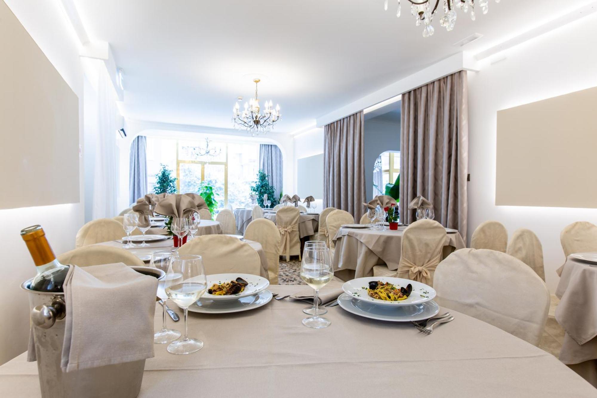 Hotel Italia Rimini Esterno foto