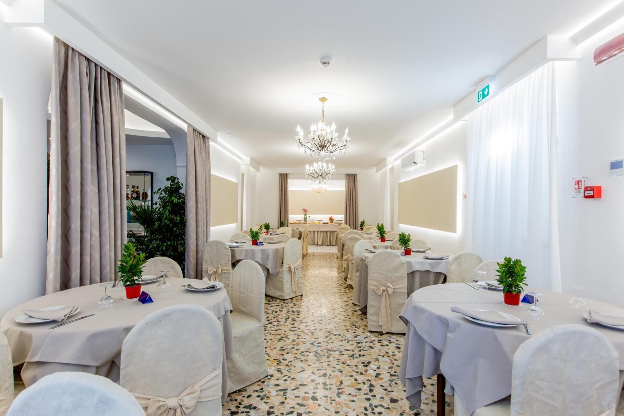 Hotel Italia Rimini Esterno foto
